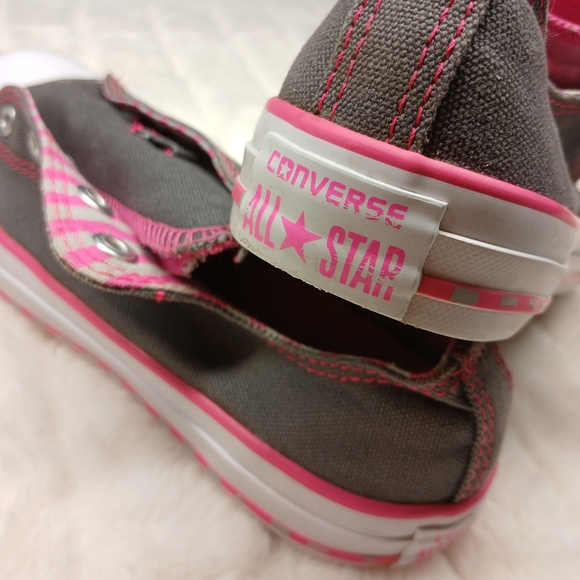 Converse Chuck Taylor All Star kids sneakers Size 2 - Picture 6 of 10